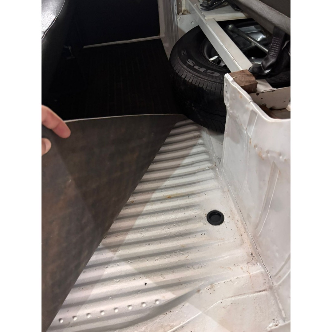 VOLKSWAGEN Kombi 1.4 FLEX STD 9 LUGARES