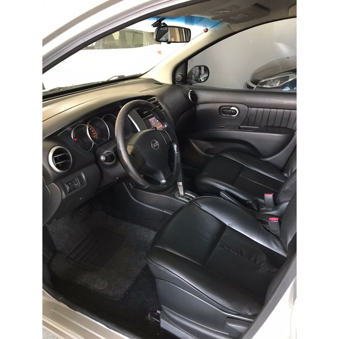 NISSAN Grand Livina 1.8 16V 4P SL FLEX AUTOMÁTICO