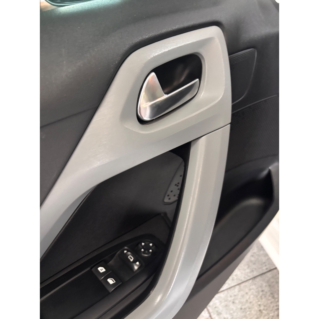 PEUGEOT 208 1.5 4P FLEX ALLURE