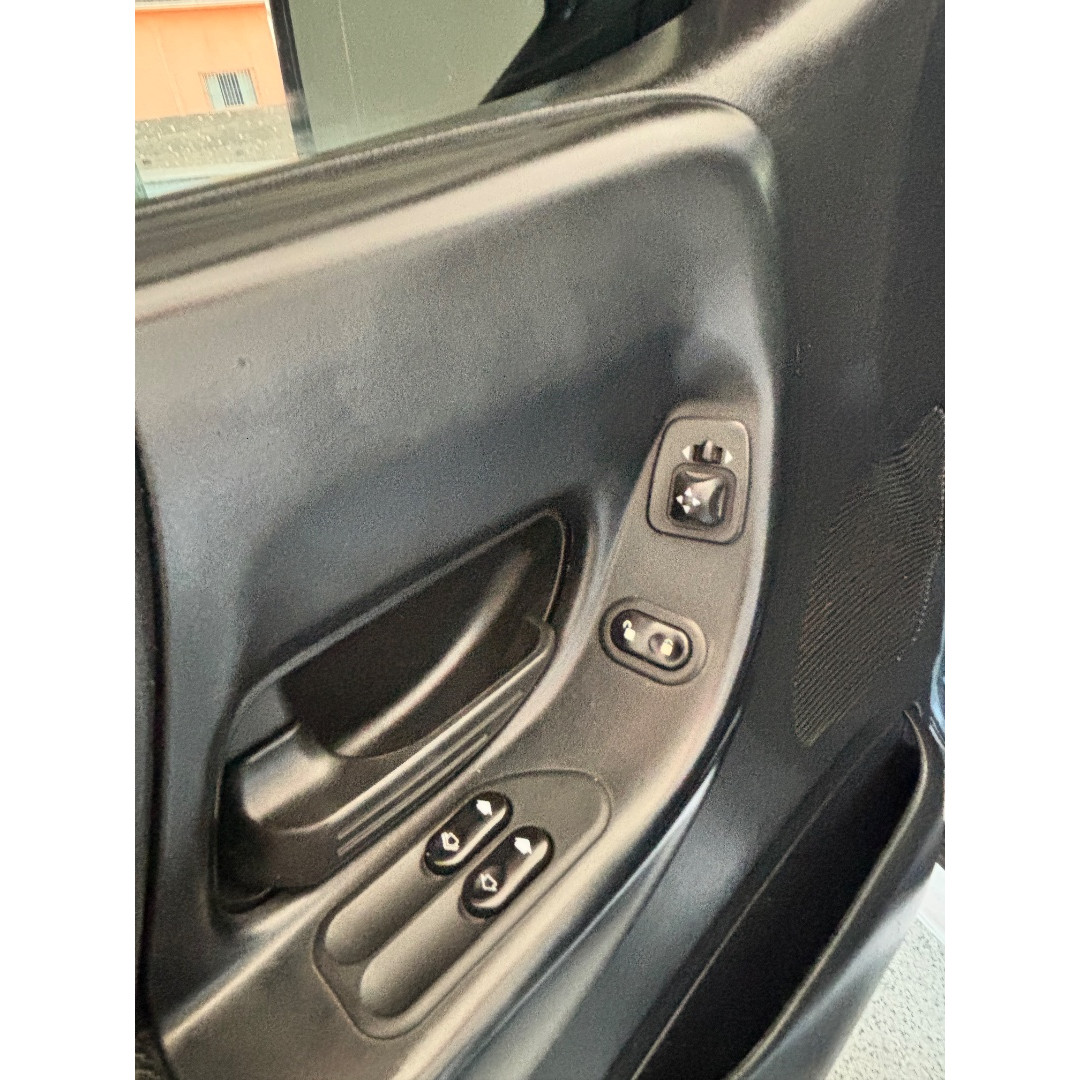 FORD Ranger 2.3 16V XLS SPORT CABINE SIMPLES