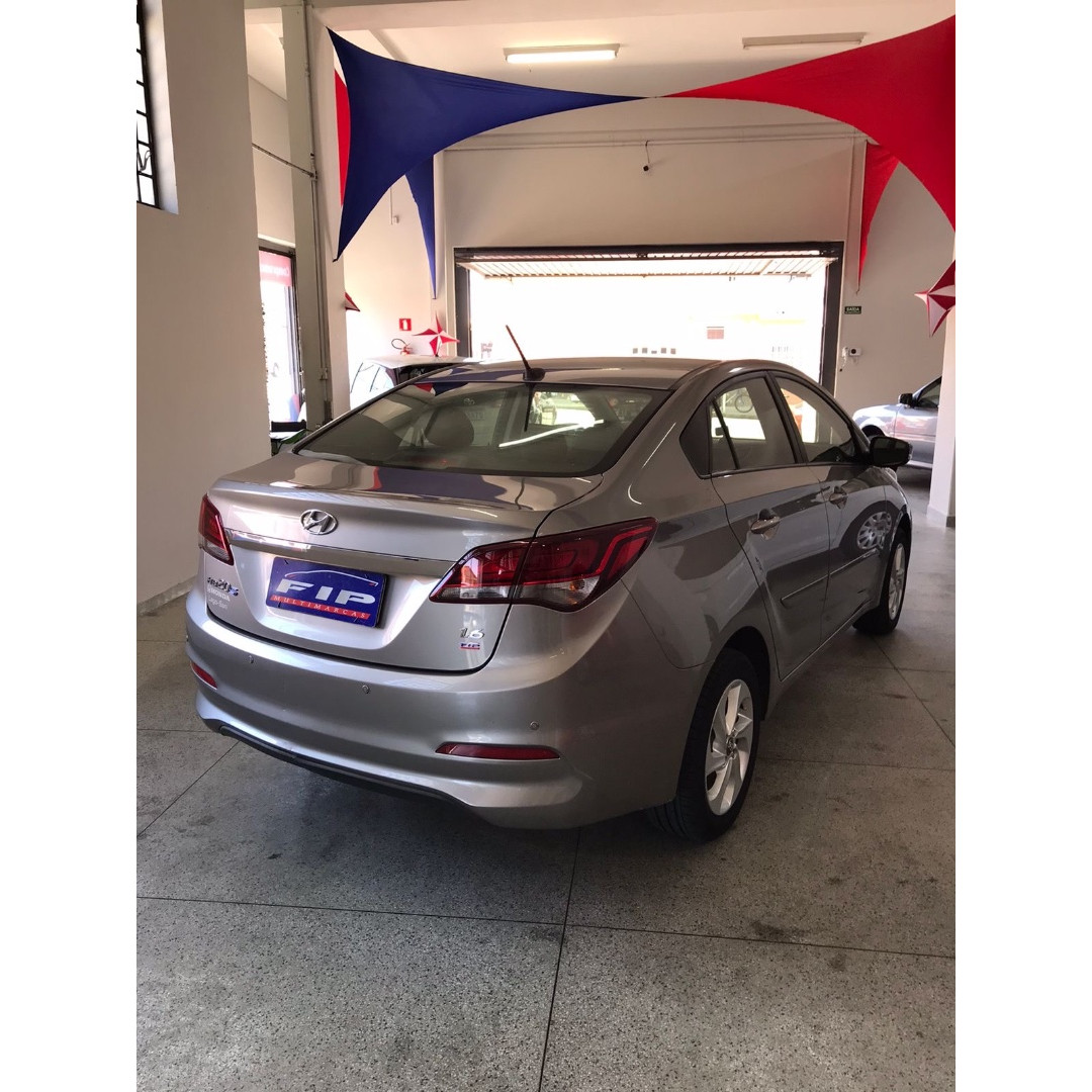 HYUNDAI HB 20 Sedan 1.6 16V 4P FLEX COMFORT PLUS