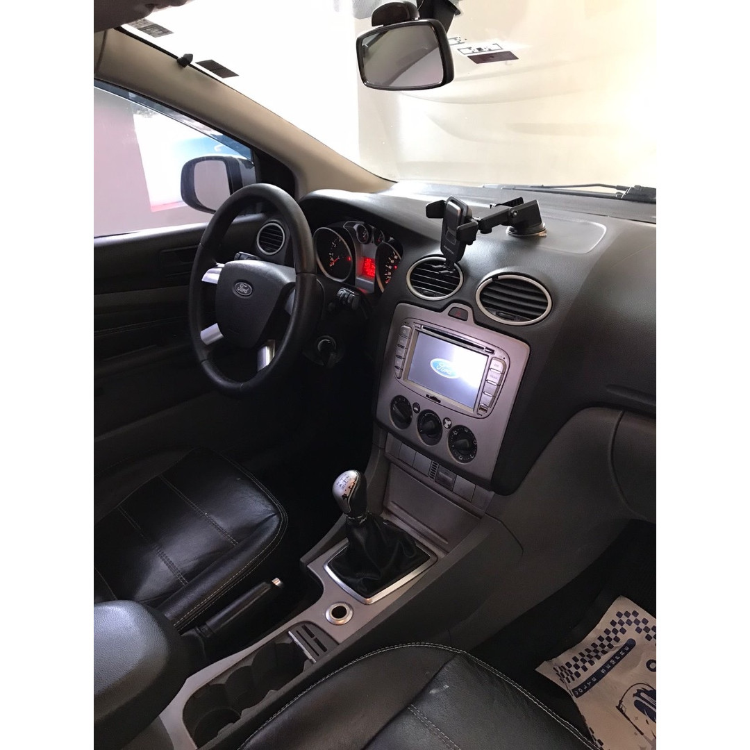 FORD Focus Hatch 1.6 16V 4P SE FLEX