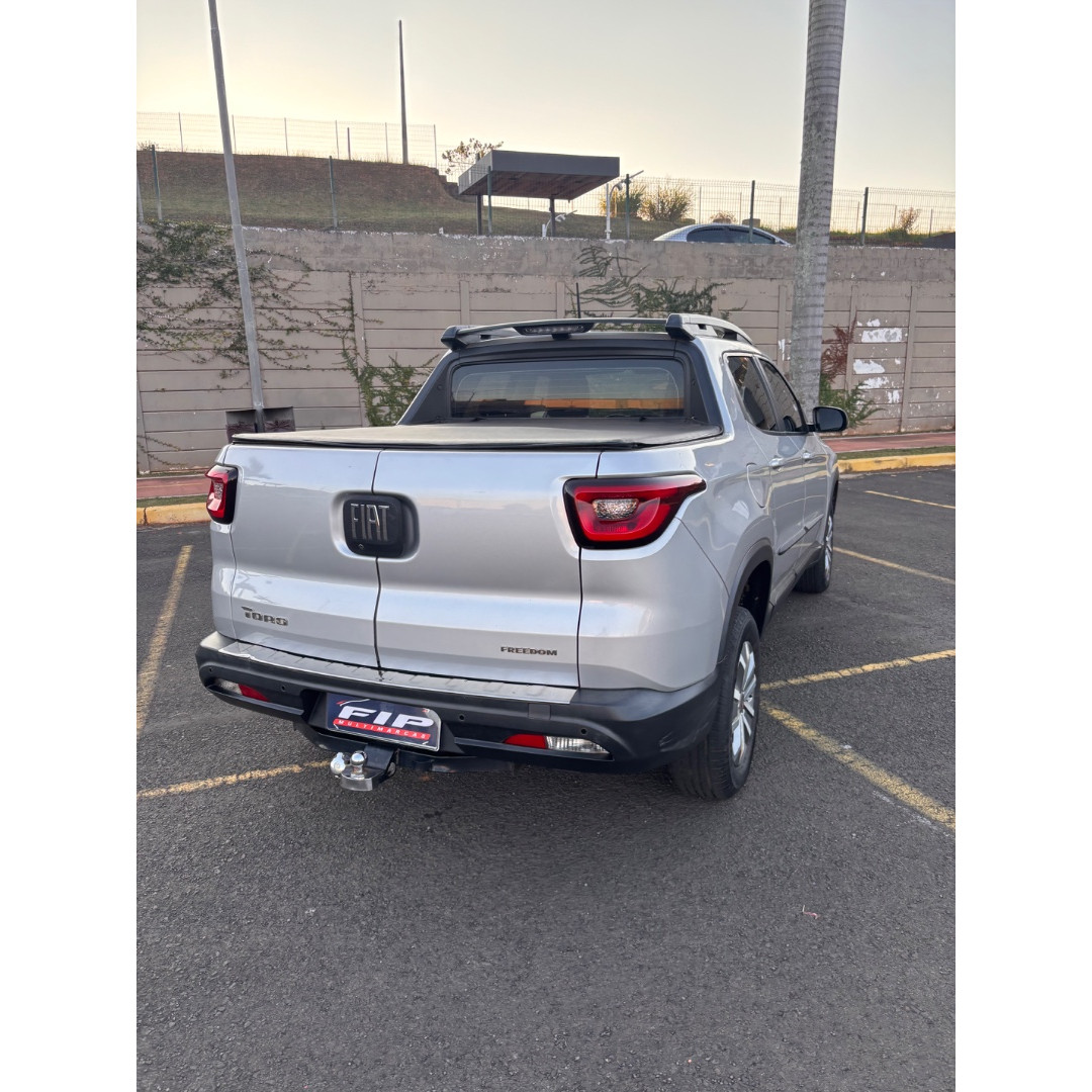 FIAT Toro 1.8 16V 4P FLEX FREEDOM AUTOMÁTICO