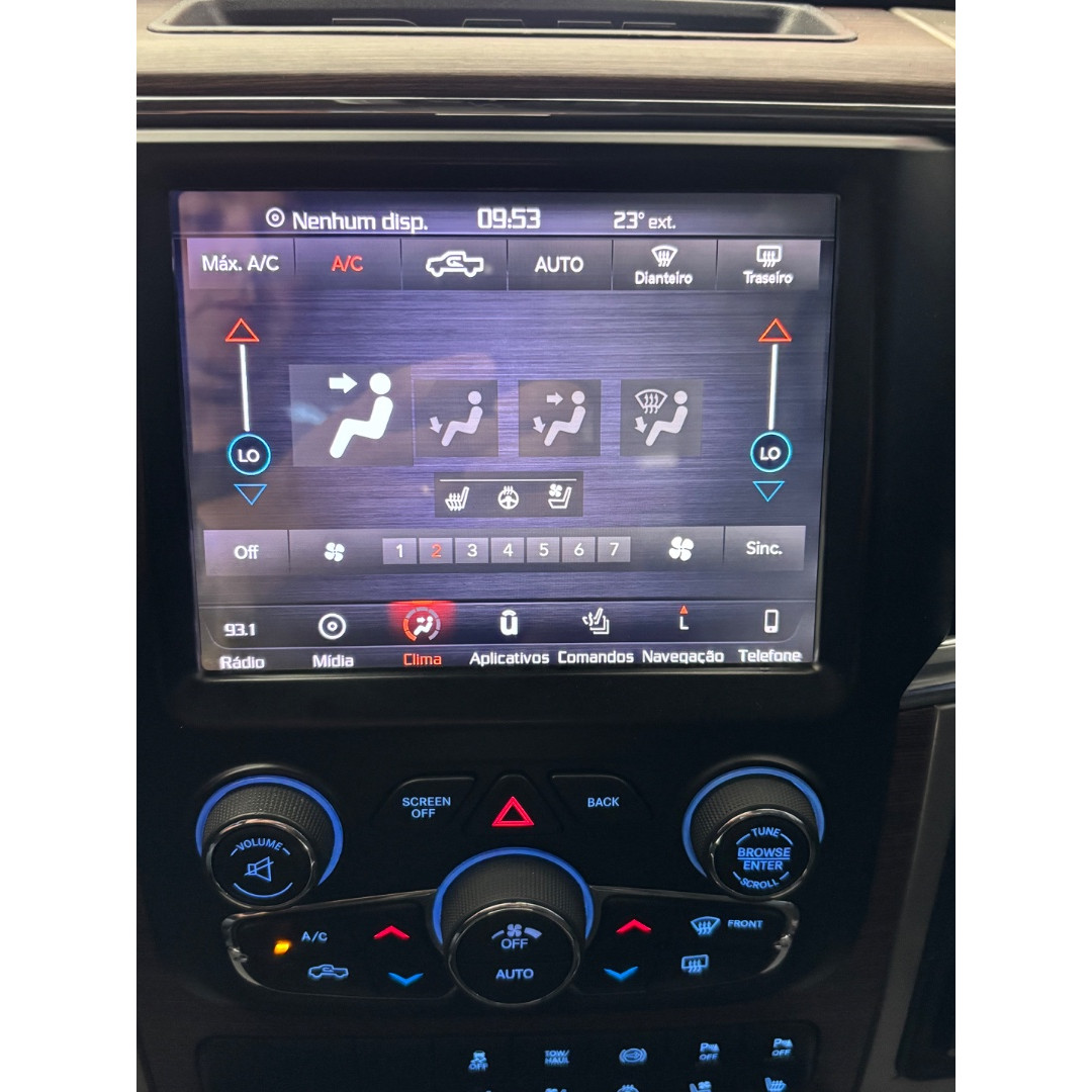 RAM 2500 6.7 I6 24V SLT CABINE DUPLA TURBO DIESEL LARAMIE 4X4 AUTOMÁTICO