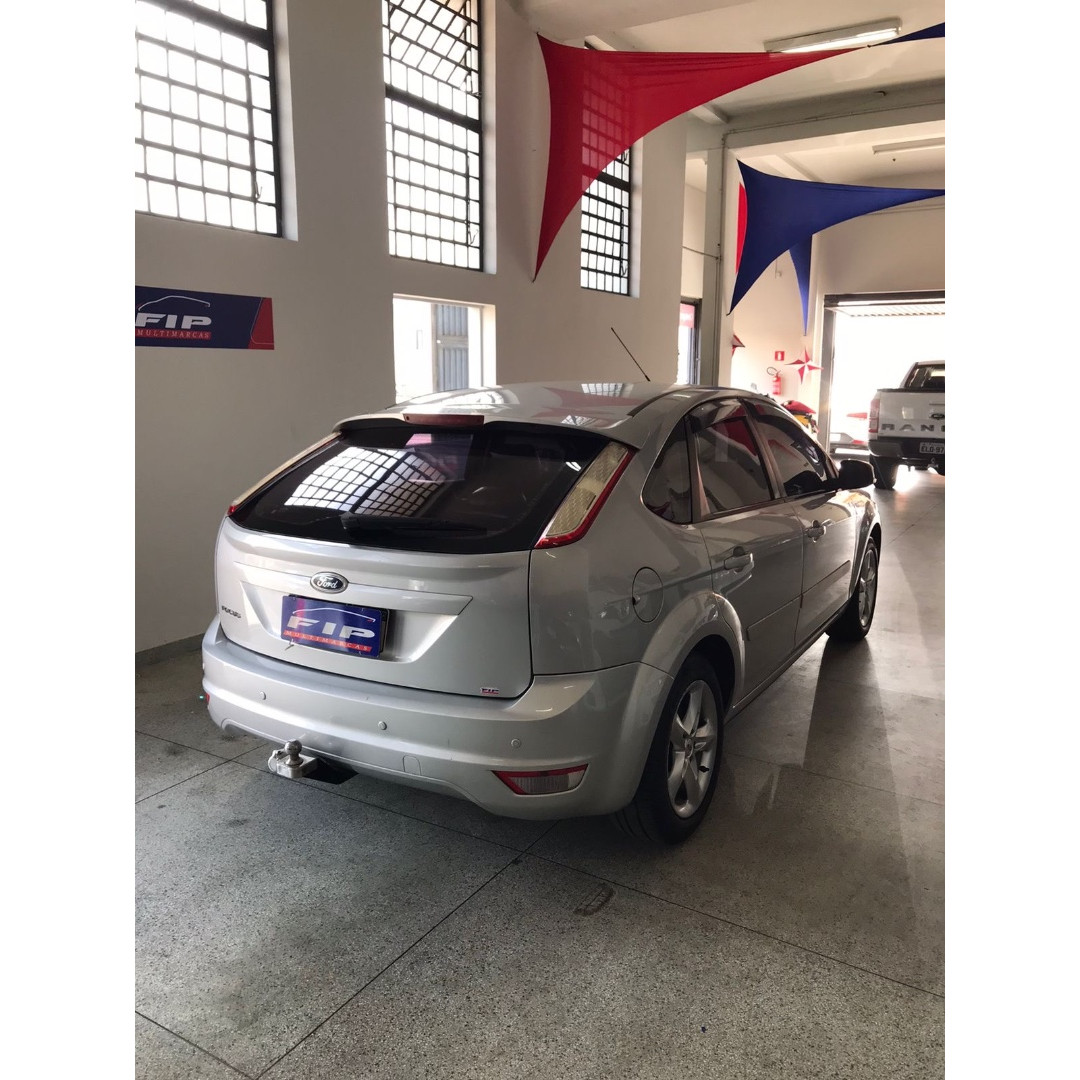 FORD Focus Hatch 1.6 16V 4P SE FLEX