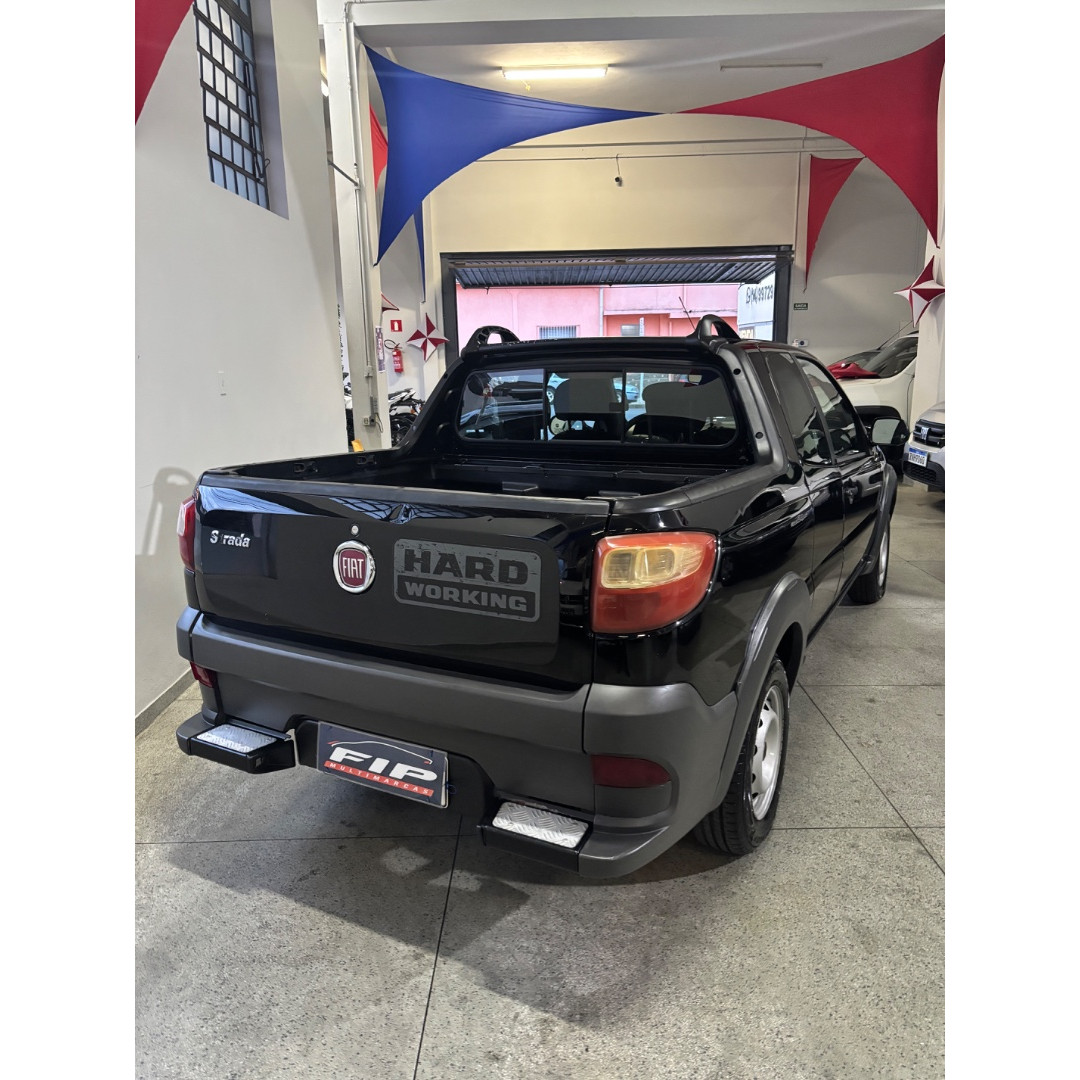 FIAT Strada 1.4 FLEX HARD WORKING CABINE DUPLA