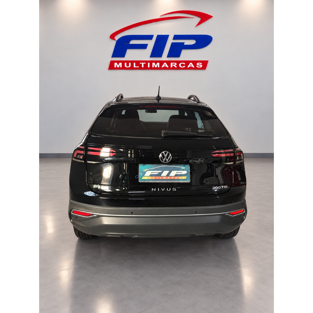 VOLKSWAGEN Nivus 1.0 4P FLEX 200 TSI COMFORTLINE TURBO AUTOMÁTICO