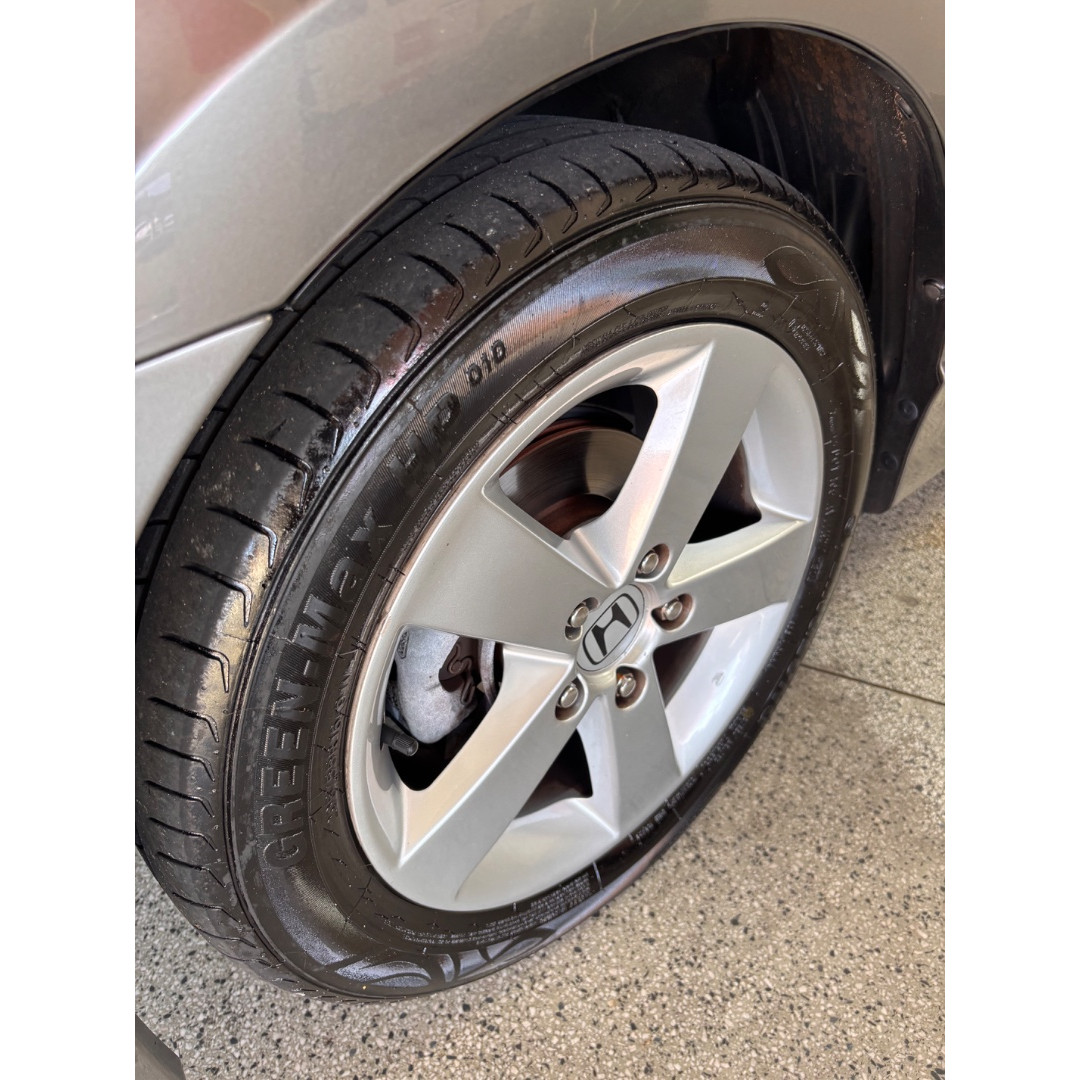 HONDA Civic 1.8 16V 4P LXS AUTOMÁTICO
