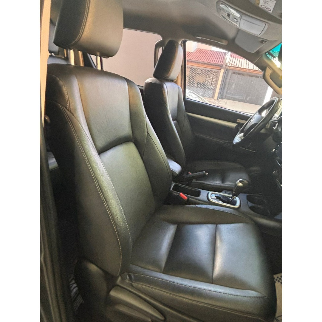 TOYOTA Hilux Caminhonete 2.8 16V SRV 4X4 DIESEL CABINE DUPLA AUTOMÁTICO