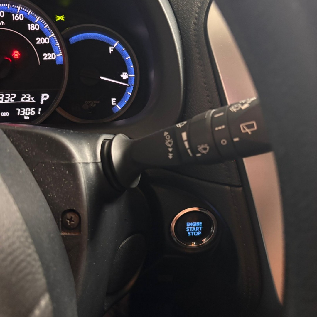 TOYOTA Yaris Hatch 1.5 16V 4P FLEX XL PLUS CONNECT MULTIDRIVE AUTOMÁTICO CVT