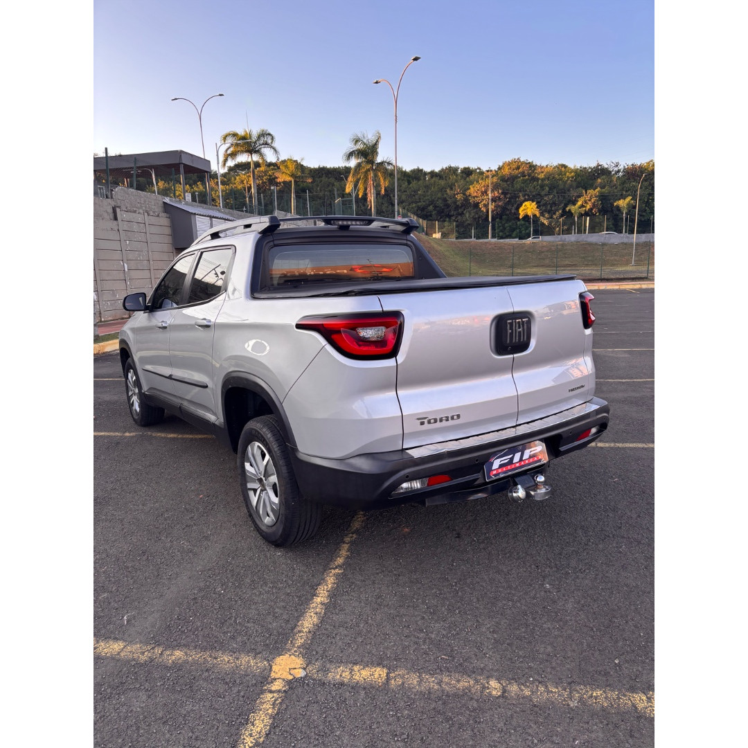 FIAT Toro 1.8 16V 4P FLEX FREEDOM AUTOMÁTICO