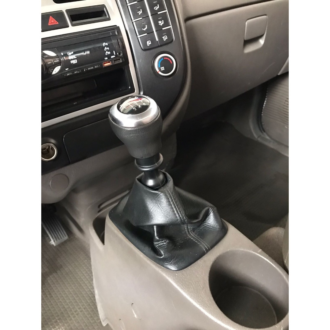 HYUNDAI HR 2.5 TCI HD DIESEL CARROCERIA DE MADEIRA