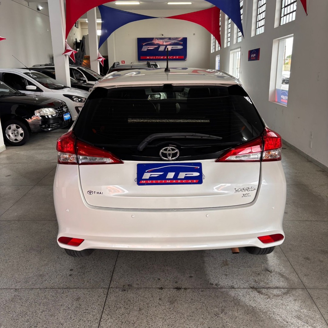 TOYOTA Yaris Hatch 1.5 16V 4P FLEX XL PLUS CONNECT MULTIDRIVE AUTOMÁTICO CVT