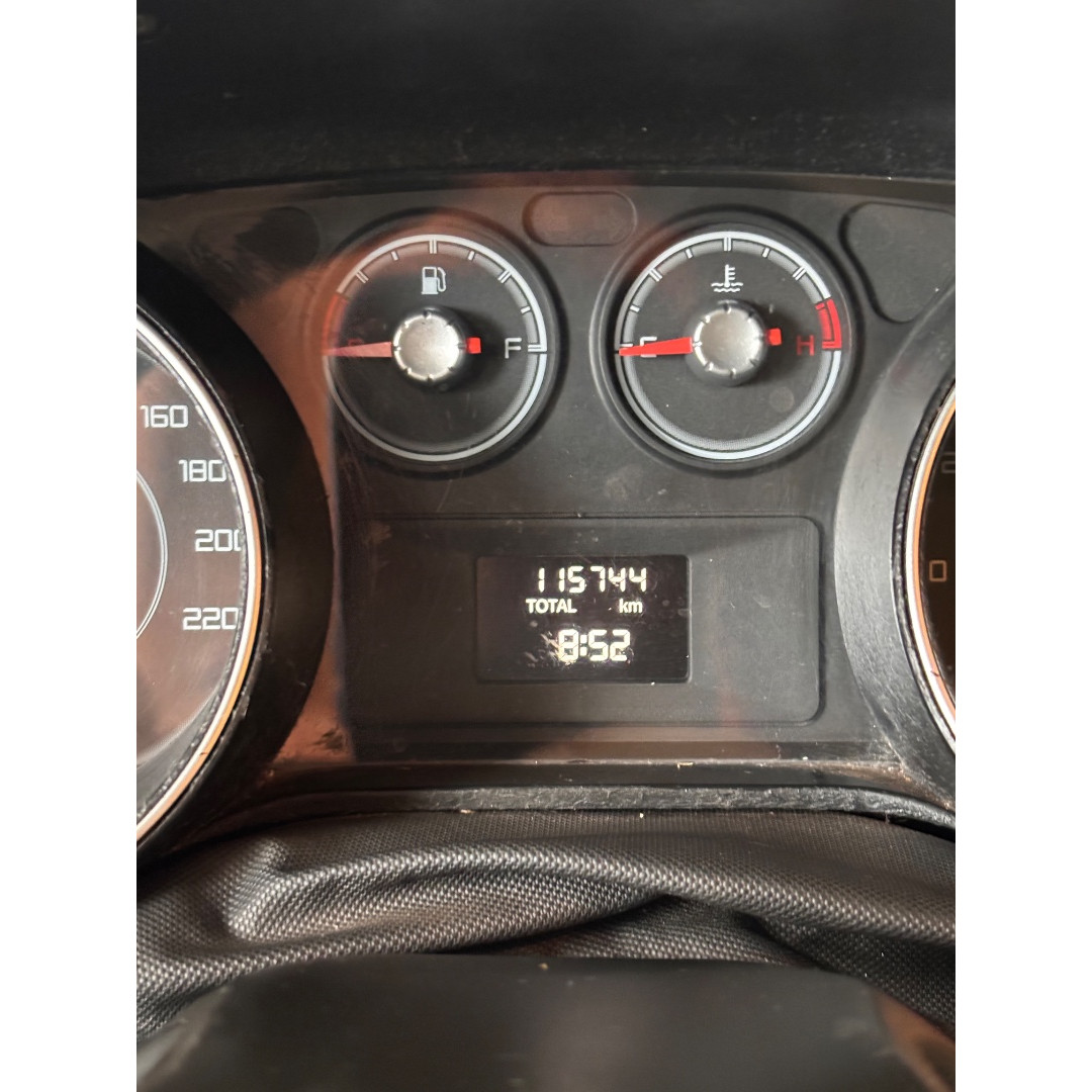 FIAT Punto 1.4 4P ATTRACTIVE FLEX