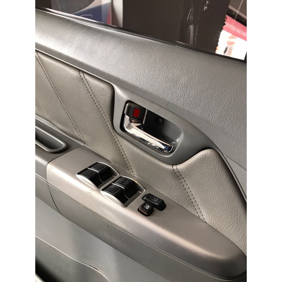 TOYOTA Hilux Caminhonete 3.0 4P SR 4X4 TURBO DIESEL CABINE DUPLA AUTOMÁTICO