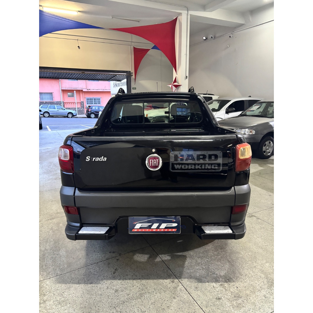FIAT Strada 1.4 FLEX HARD WORKING CABINE DUPLA