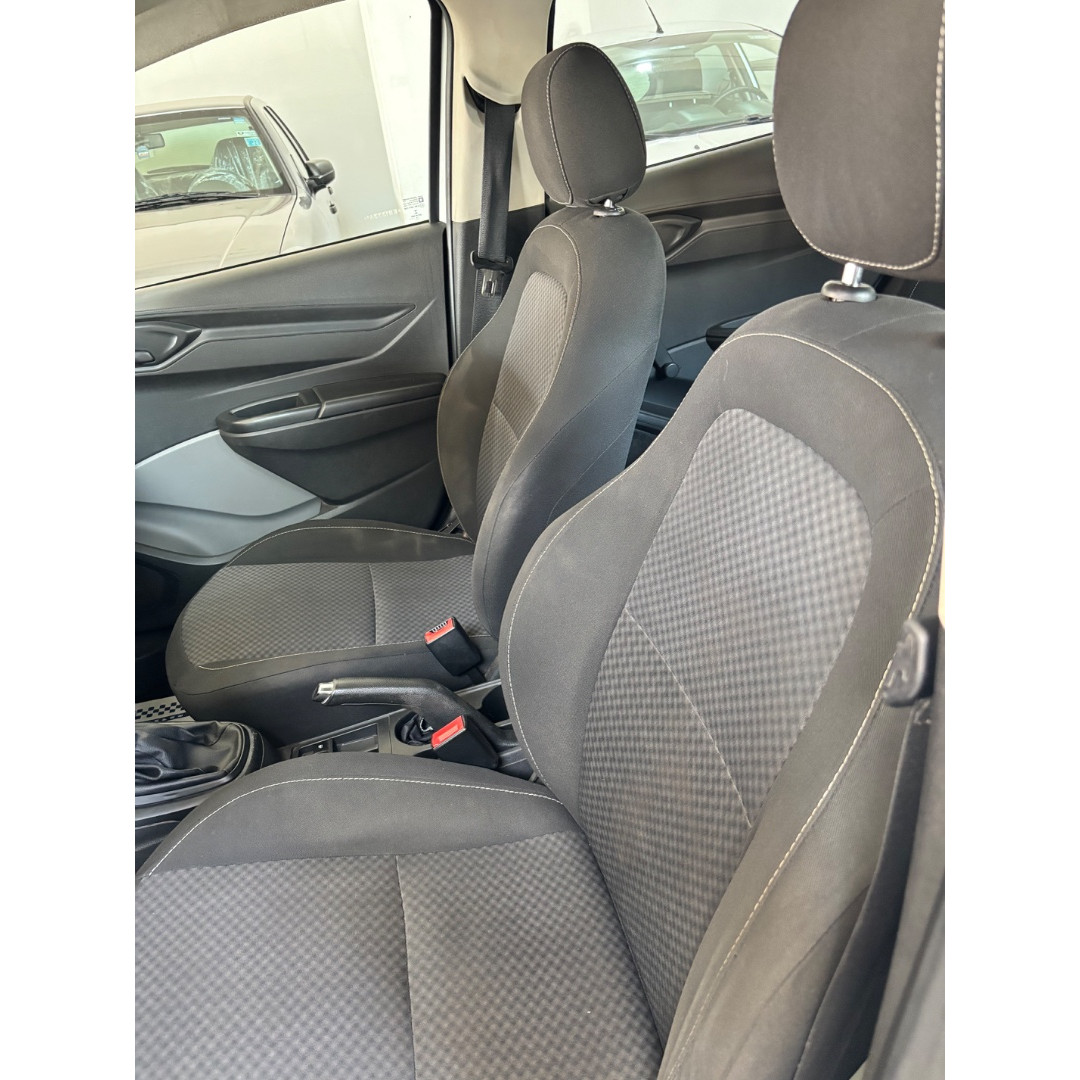 CHEVROLET Onix Hatch 1.0 4P FLEX JOY