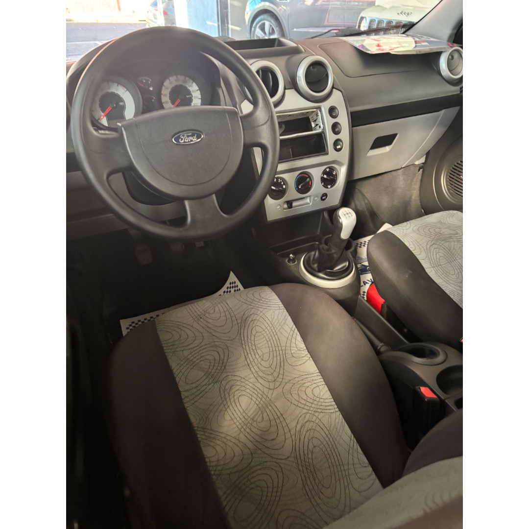 FORD Fiesta Sedan 1.6 4P CLASS FLEX