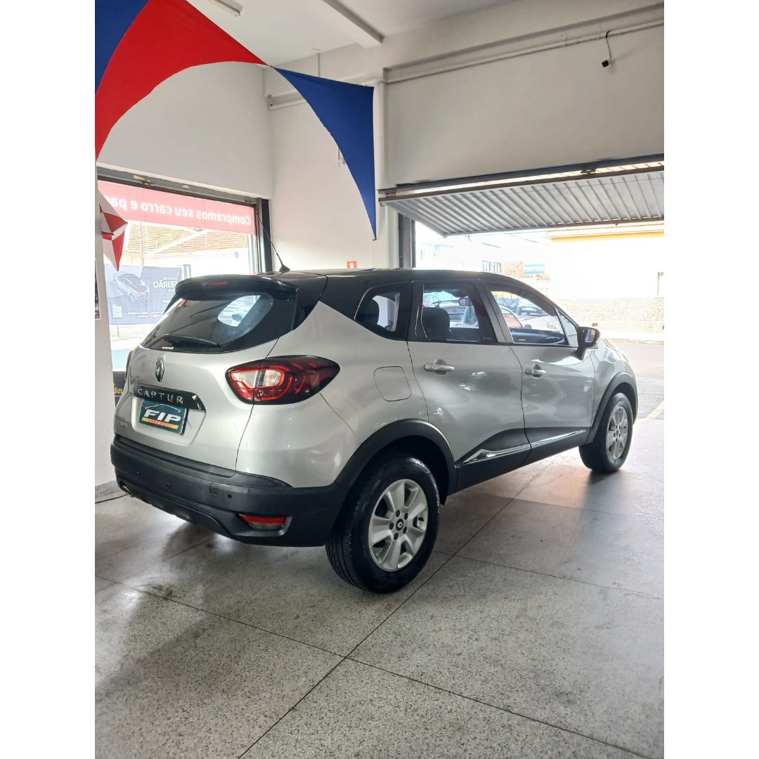RENAULT Captur 1.6 16V 4P FLEX SCE LIFE X-TRONIC CVT