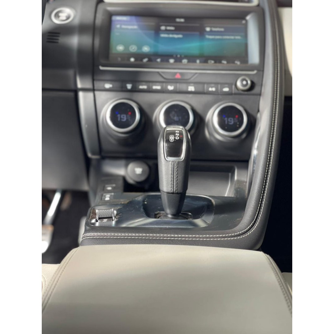 JAGUAR E-Pace 2.0 P250 R-DYNAMIC S AWD TURBO AUTOMÁTICO