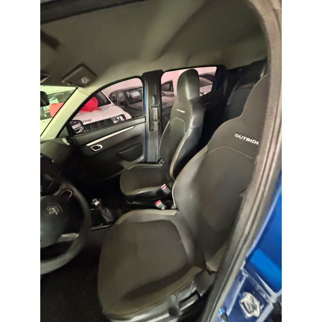 RENAULT Kwid 1.0 12V 4P SCE FLEX OUTSIDER