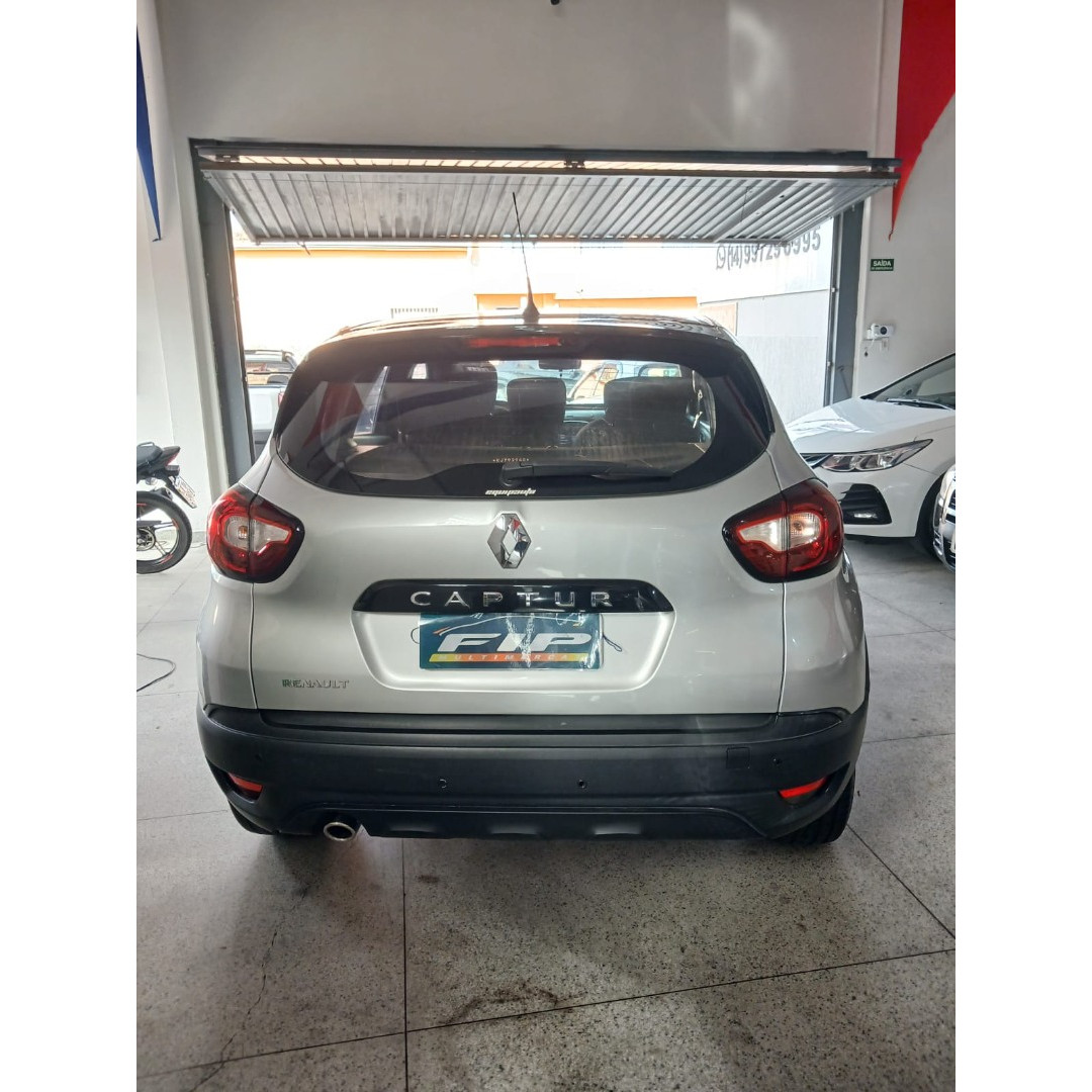 RENAULT Captur 1.6 16V 4P FLEX SCE LIFE X-TRONIC CVT