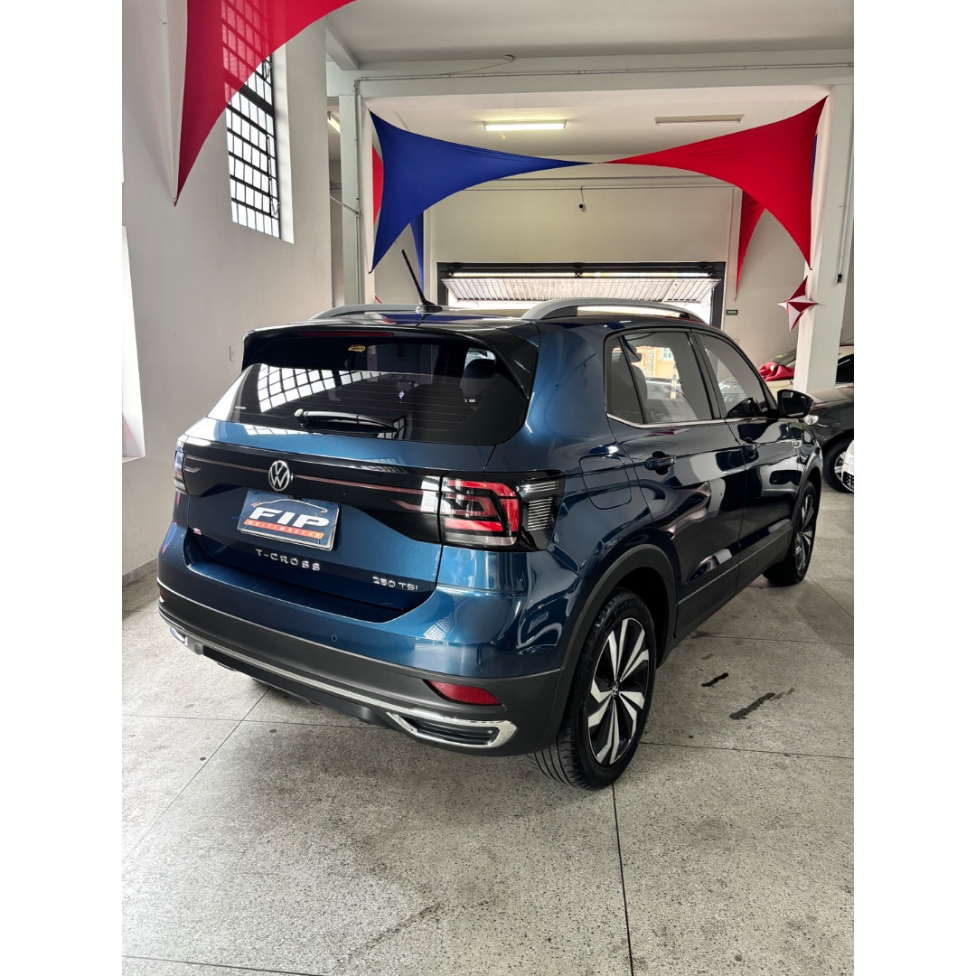 VOLKSWAGEN T-Cross 1.0 4P 200 TSI FLEX HIGHLINE AUTOMÁTICO