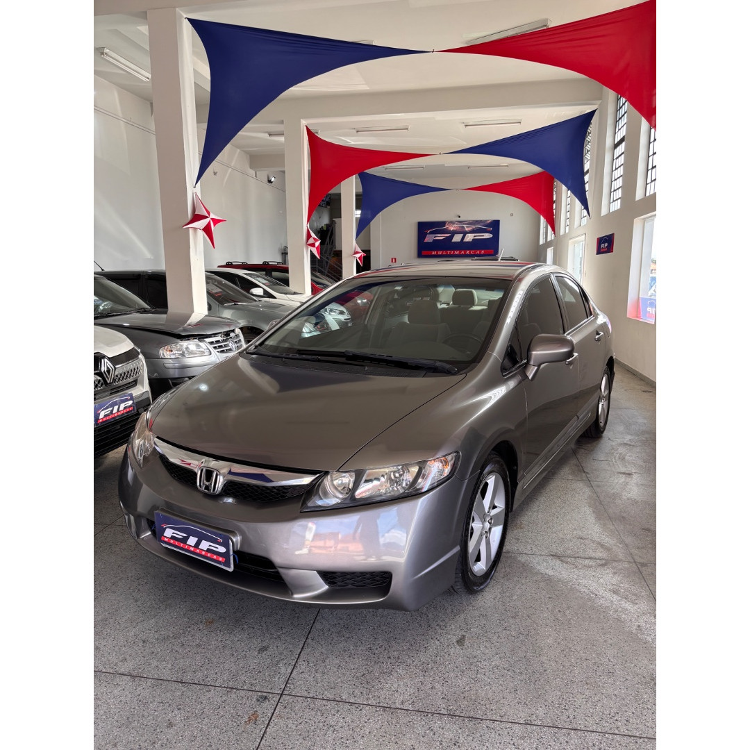 HONDA Civic 1.8 16V 4P LXS AUTOMÁTICO