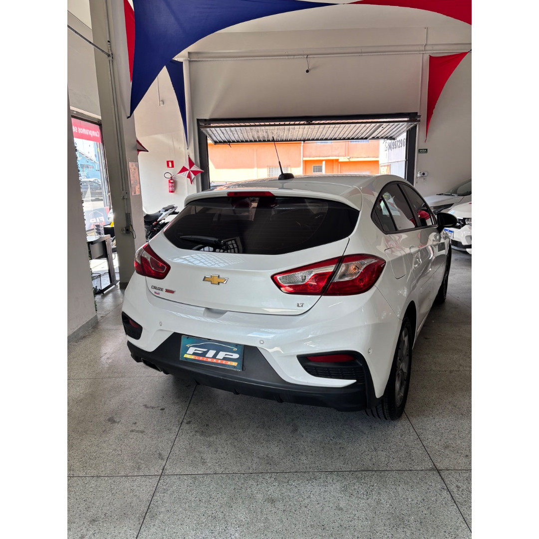 CHEVROLET Cruze Hatch 1.4 16V 4P LT SPORT6 TURBO FLEX AUTOMÁTICO