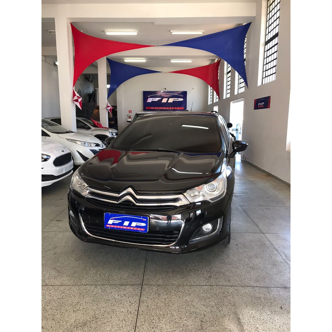 C4 Sedan 1.6 16V 4P LOUNGE EXCLUSIVE THP TURBO AUTOMÁTICO