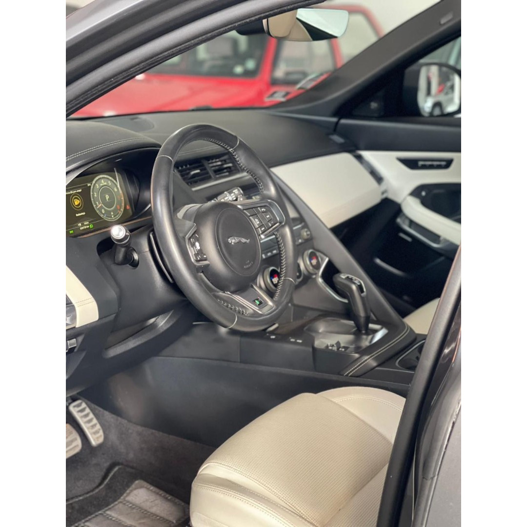 JAGUAR E-Pace 2.0 P250 R-DYNAMIC S AWD TURBO AUTOMÁTICO