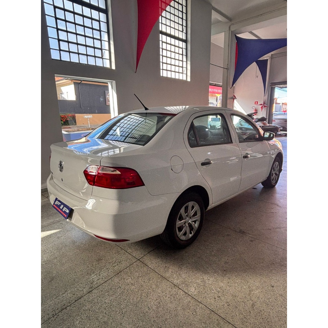 VOLKSWAGEN Voyage 1.0 4P FLEX