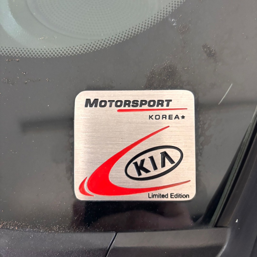 KIA Cerato Sedan 1.6 16V 4P SX AUTOMÁTICO