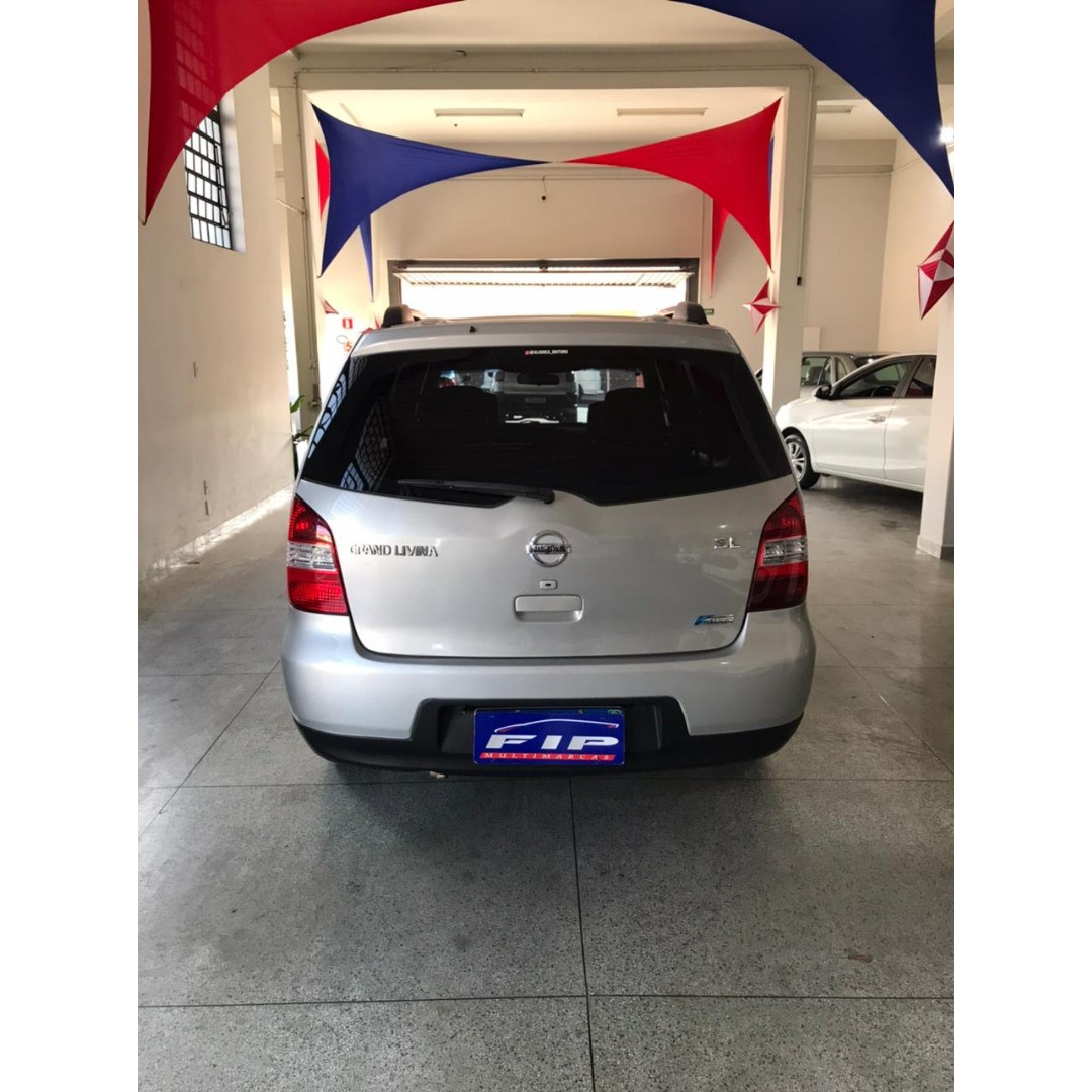 NISSAN Grand Livina 1.8 16V 4P SL FLEX AUTOMÁTICO