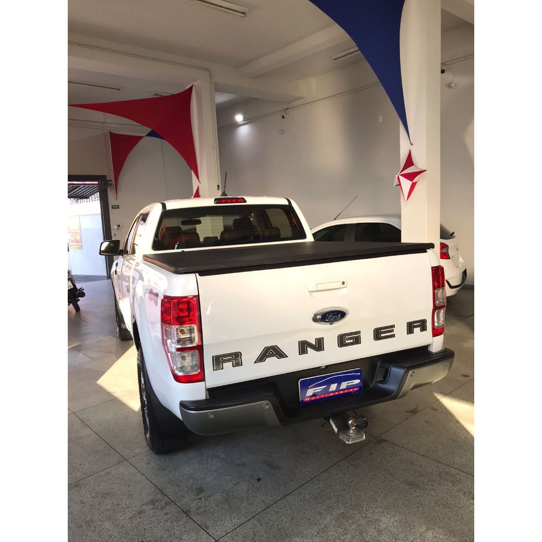 FORD Ranger 2.2 16V XLS DIESEL 4X4 CABINE DUPLA