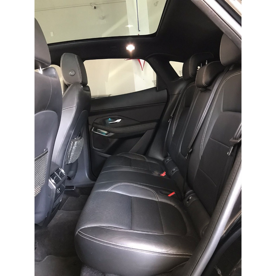 JAGUAR E-Pace 2.0 16V 4P P300 R-DYNAMIC S AWD TURBO AUTOMÁTICO