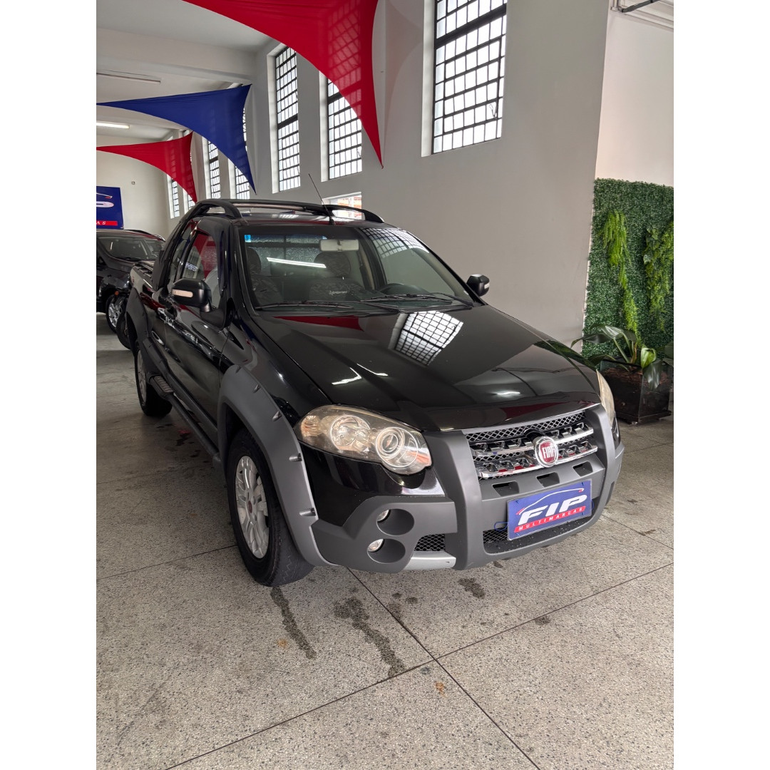 FIAT Strada 1.8 16V FLEX ADVENTURE CABINE ESTENDIDA