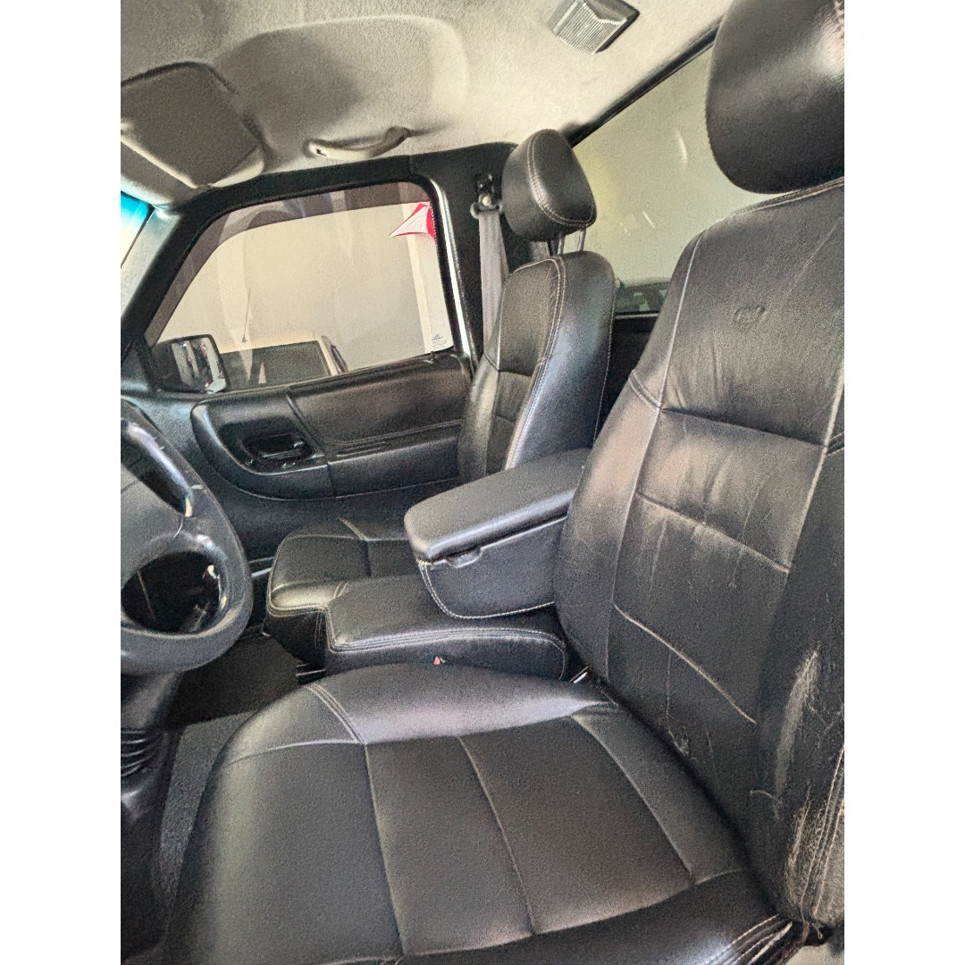 FORD Ranger 2.3 16V XLS SPORT CABINE SIMPLES