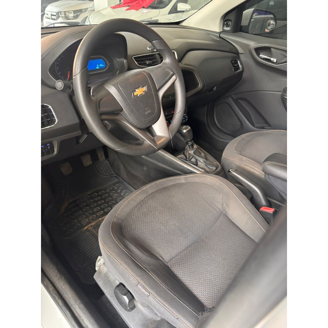 CHEVROLET Onix Hatch 1.0 4P FLEX LT