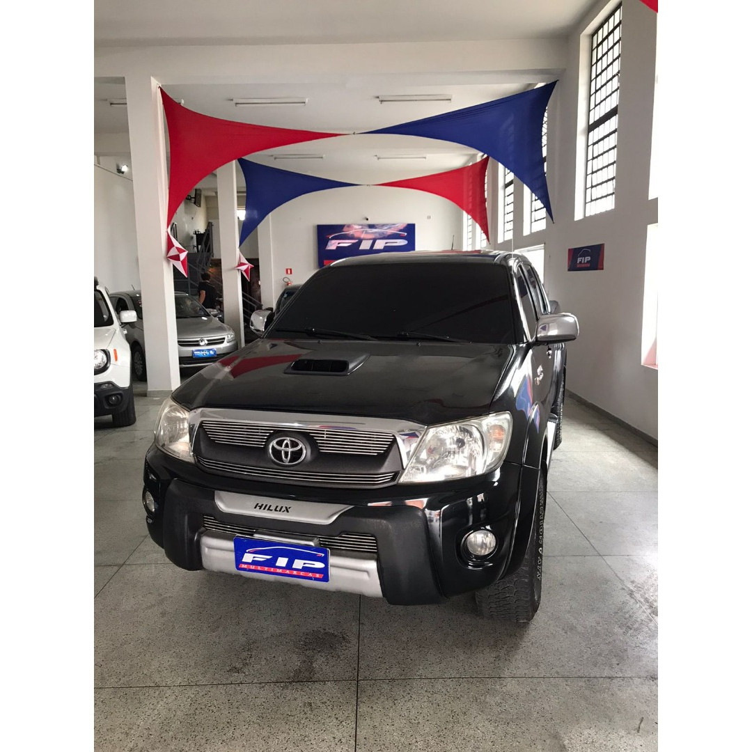 Hilux Caminhonete 3.0 4P SR 4X4 TURBO DIESEL CABINE DUPLA AUTOMÁTICO