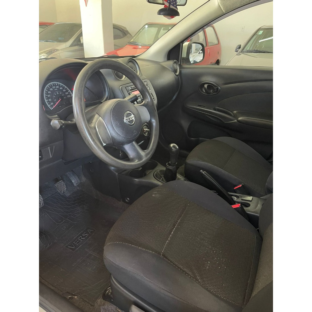 NISSAN Versa Sedan 1.6 16V 4P FLEX SV