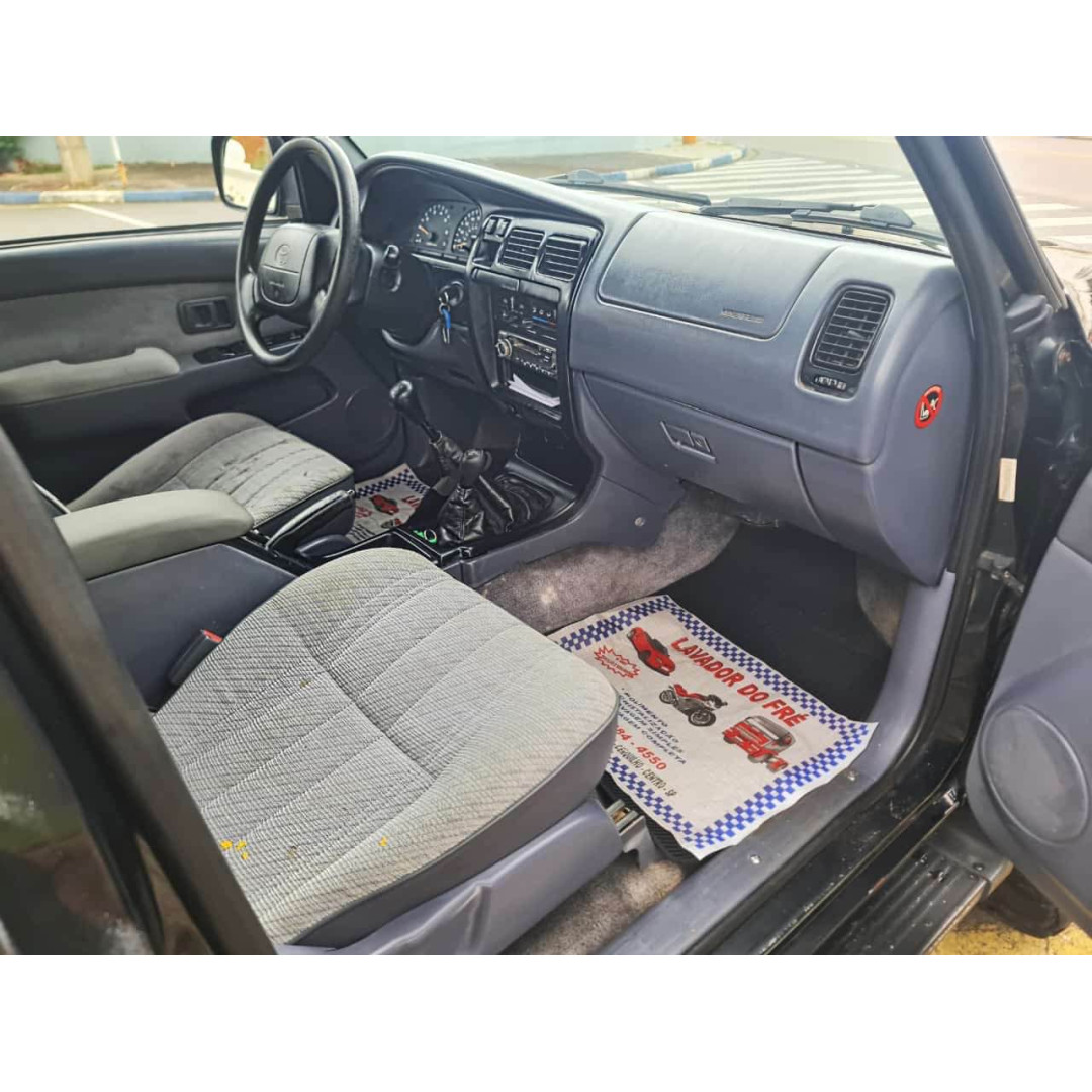 TOYOTA Hilux SW4 2.7 16V 4P 4X4