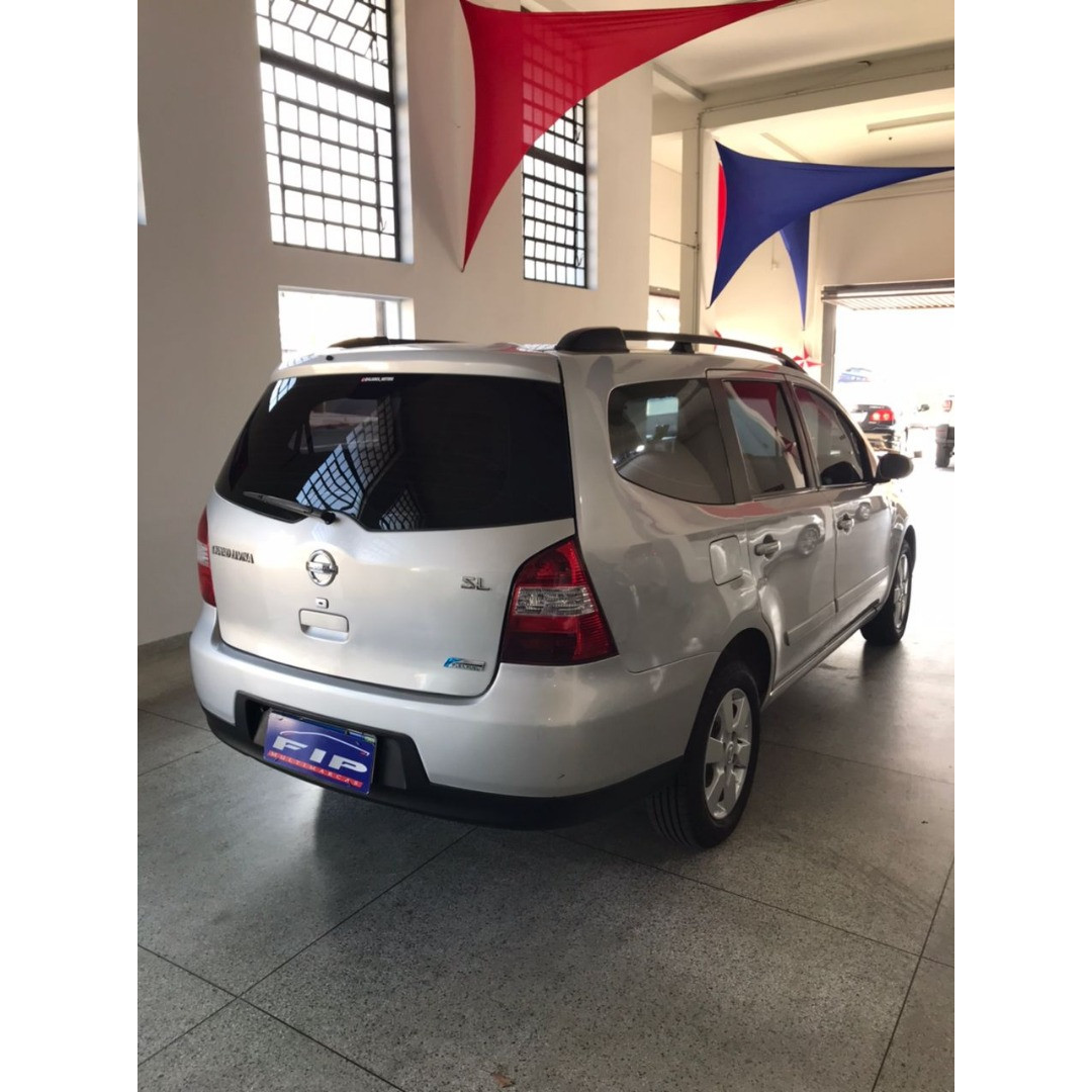 NISSAN Grand Livina 1.8 16V 4P SL FLEX AUTOMÁTICO