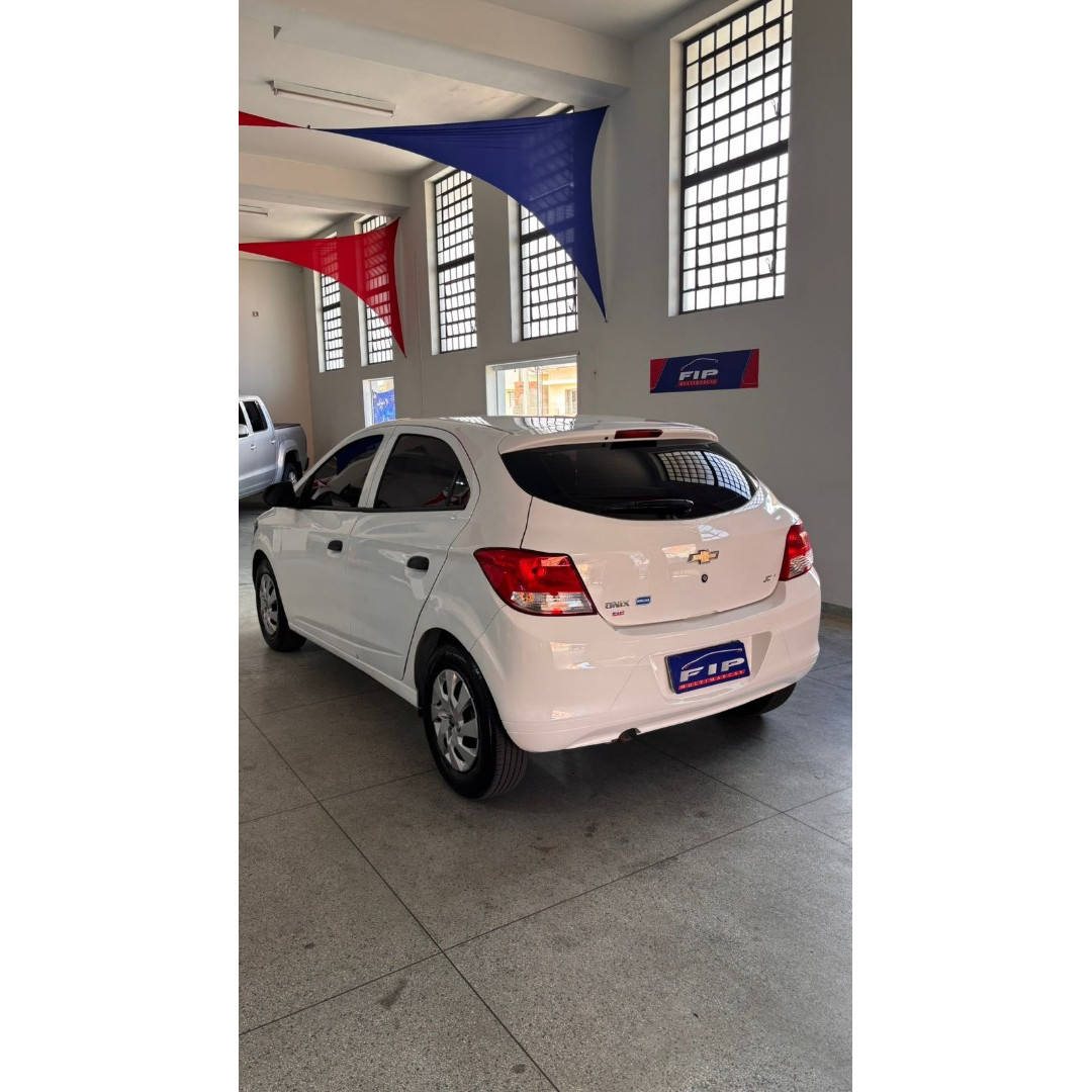 CHEVROLET Onix Hatch 1.0 4P FLEX JOY