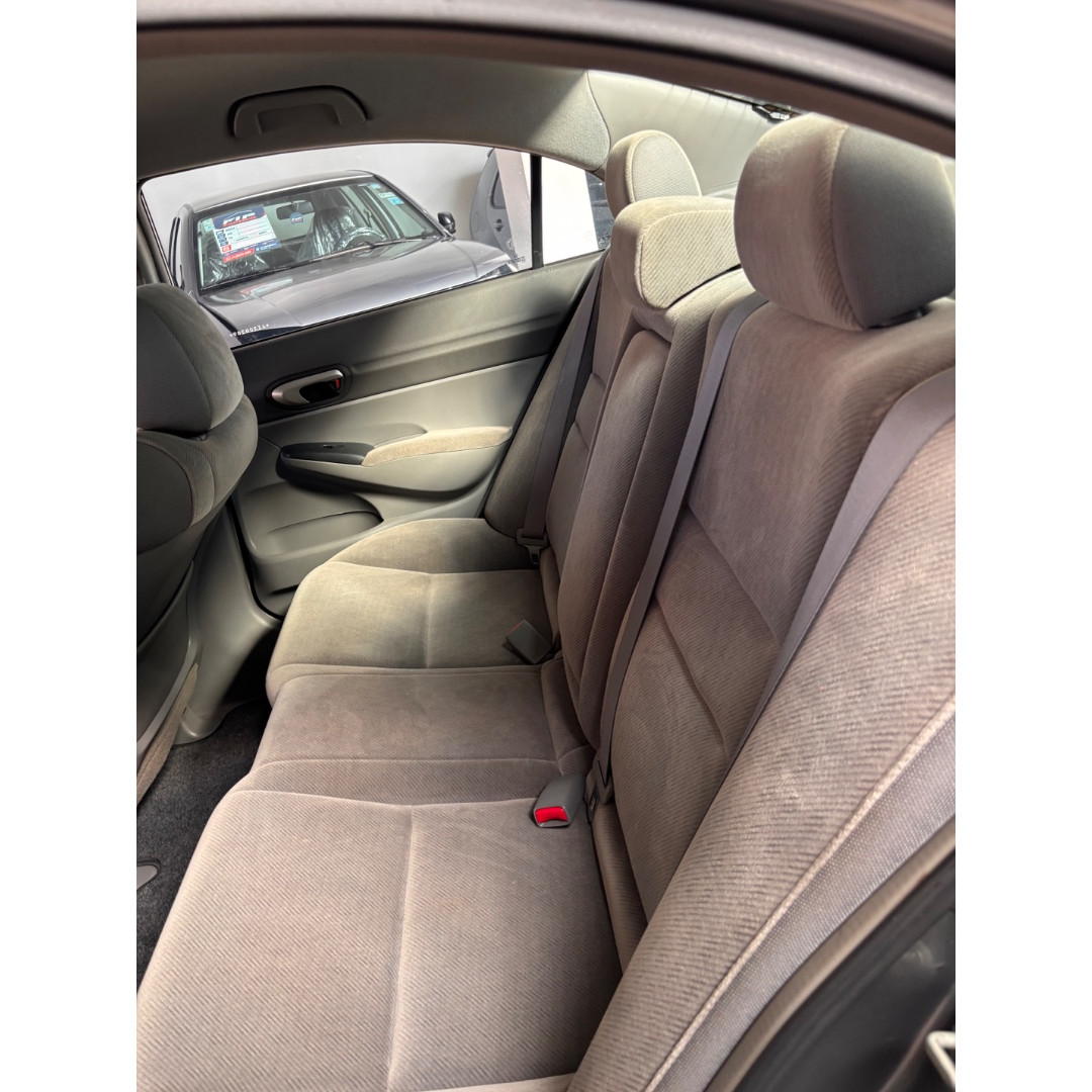 HONDA Civic 1.8 16V 4P LXS AUTOMÁTICO