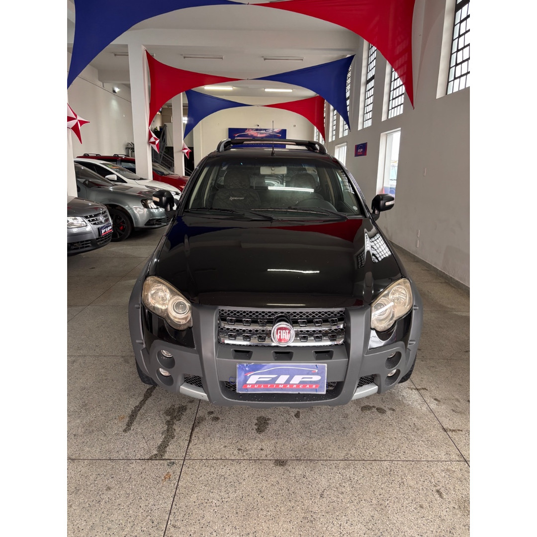 FIAT Strada 1.8 16V FLEX ADVENTURE CABINE ESTENDIDA
