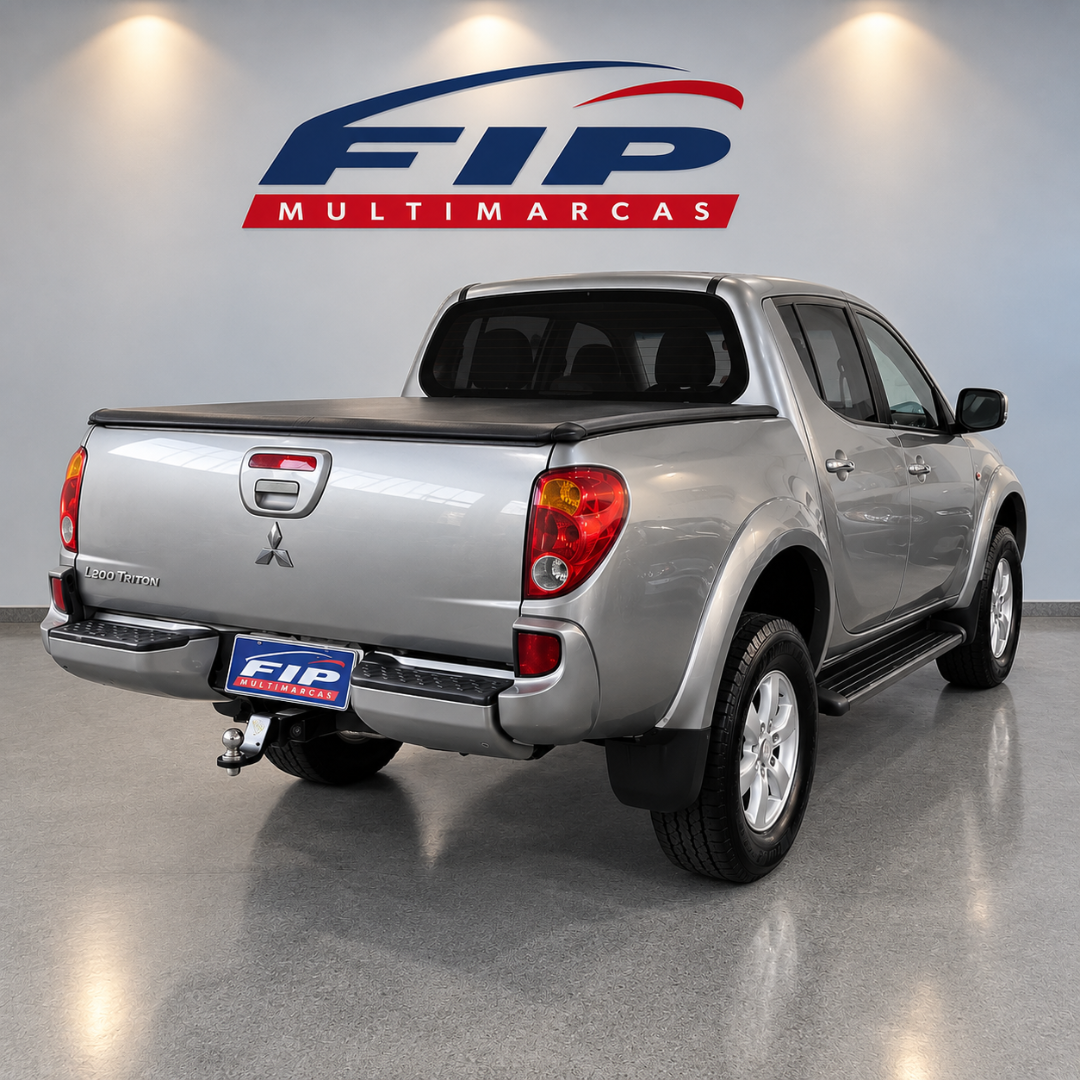 MITSUBISHI L 200 Triton 3.2 16V HPE 4X4 CABINE DUPLA TURBO DIESEL INTERCOOLER AUTOMÁTICO