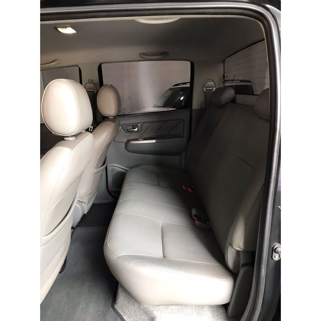 TOYOTA Hilux Caminhonete 3.0 4P SR 4X4 TURBO DIESEL CABINE DUPLA AUTOMÁTICO