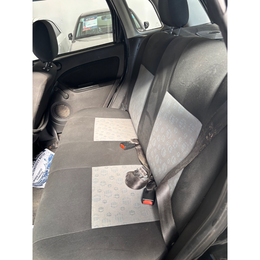 FORD Fiesta Hatch 1.0 4P FLEX
