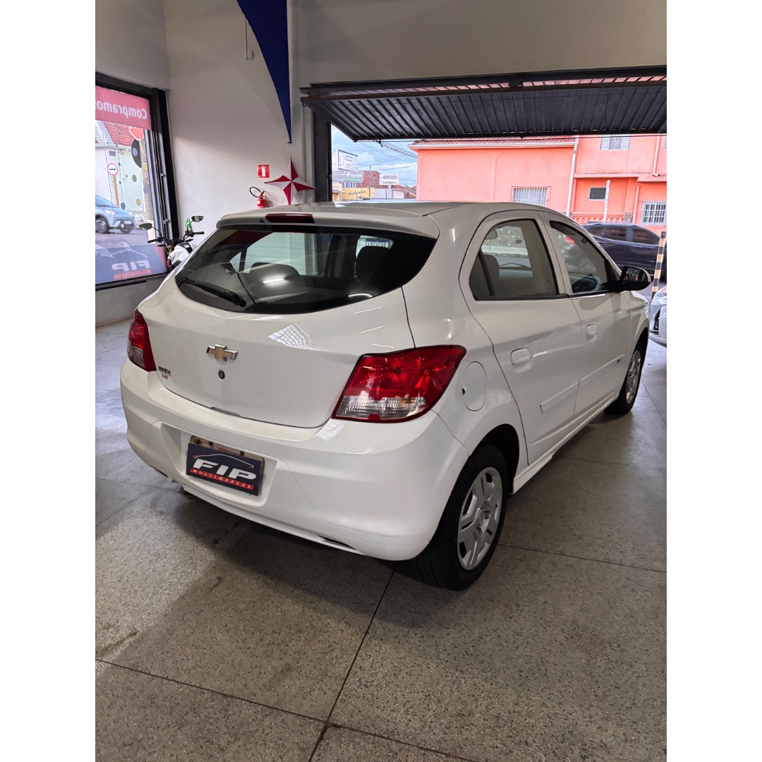 CHEVROLET Onix Hatch 1.0 4P FLEX JOY